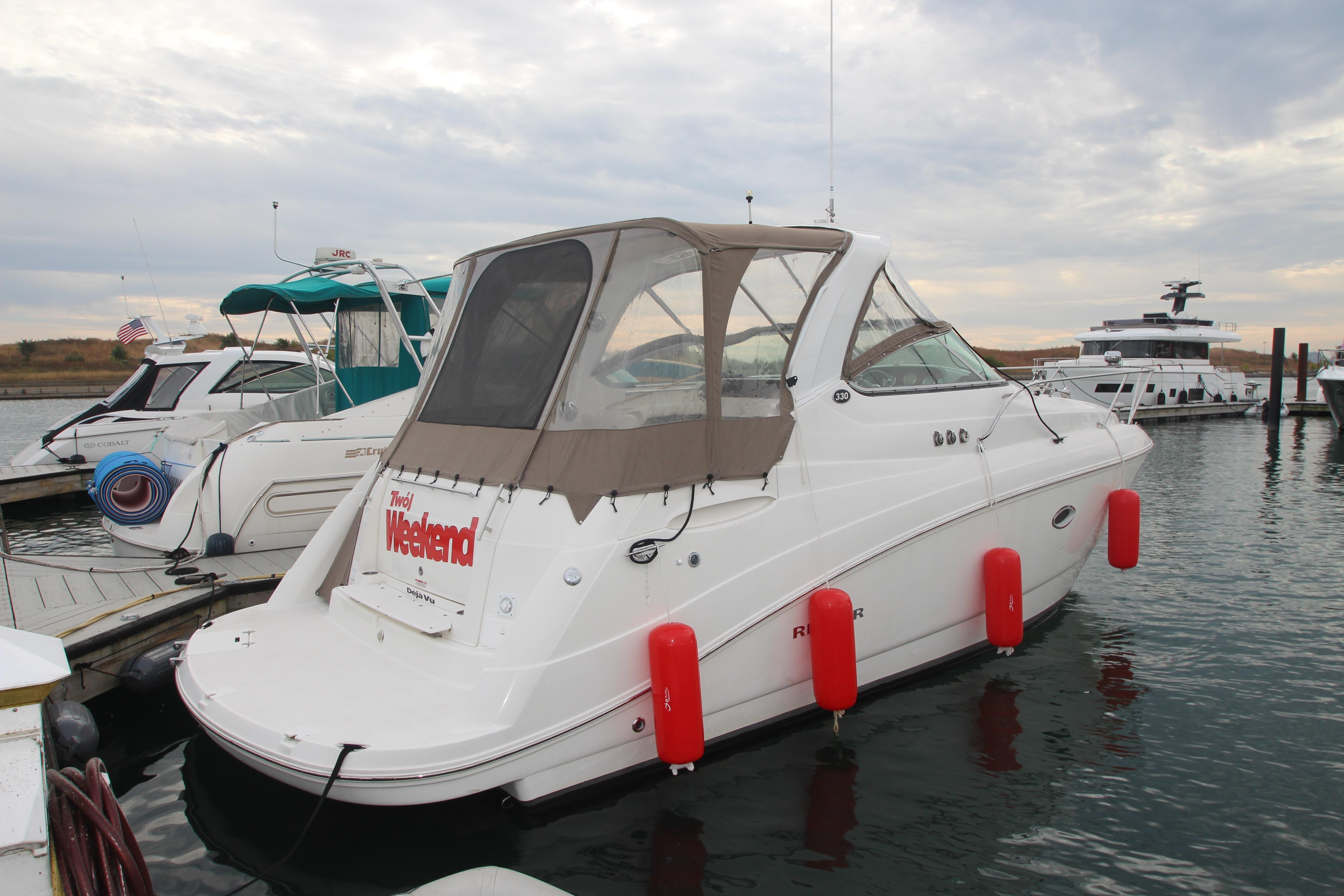 2008 Rinker 330 Express Cruiser