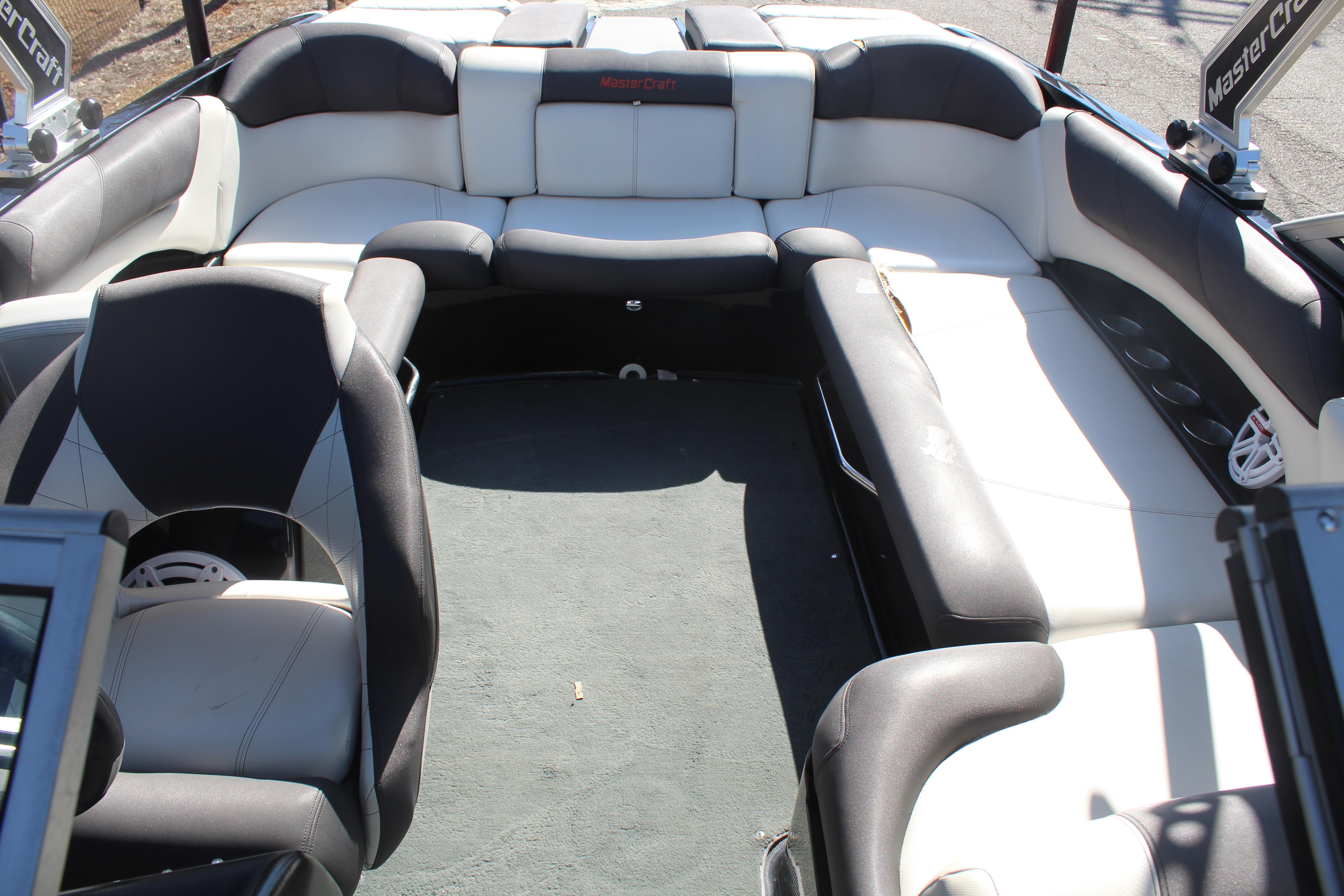 2011 MasterCraft X25 - 15