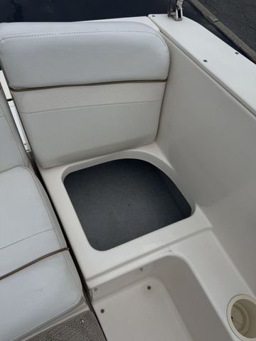 2005 Rinker Fiesta Vee 270 - 26
