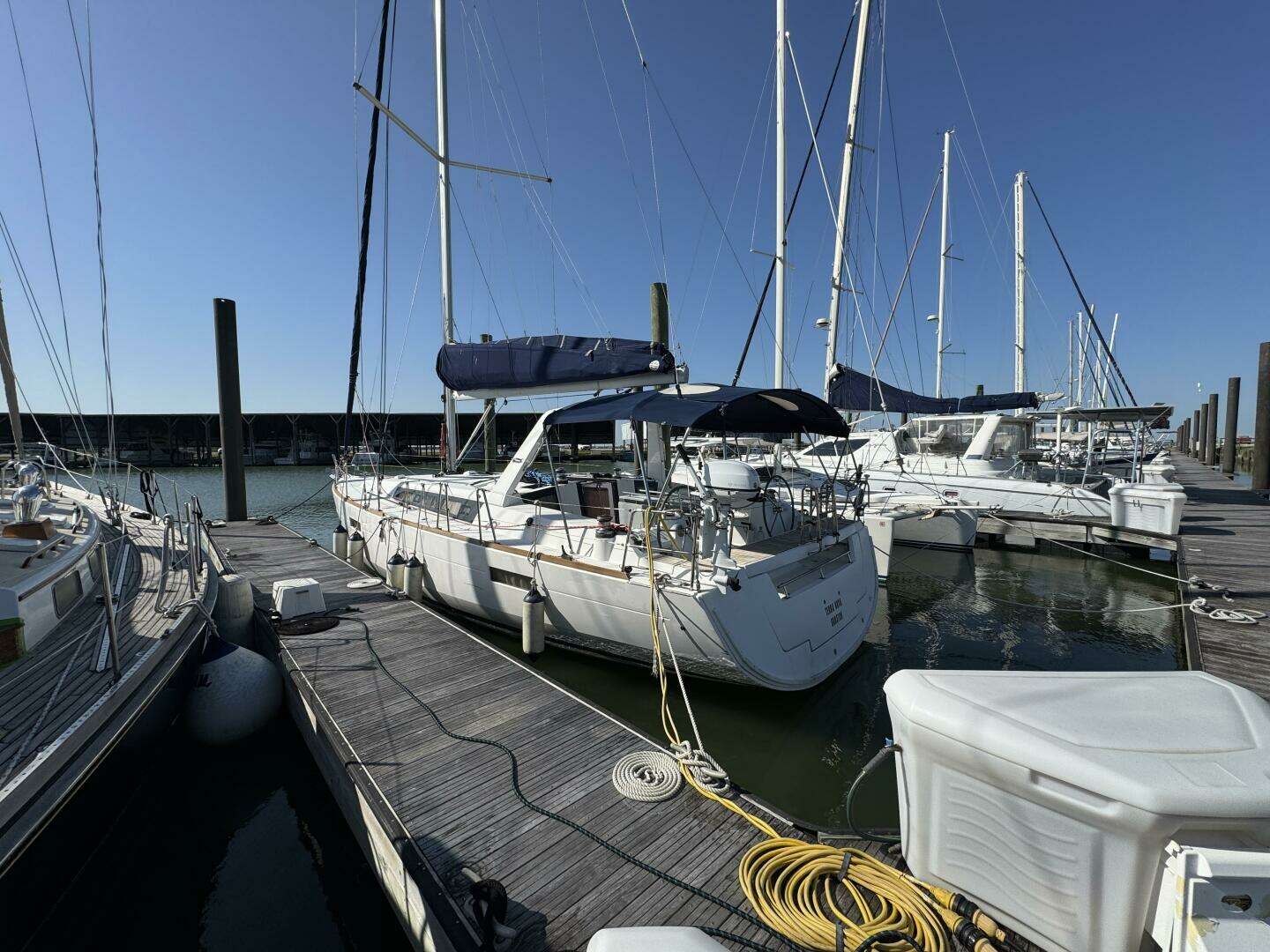 2016 Beneteau Oceanis 45 - Image 5