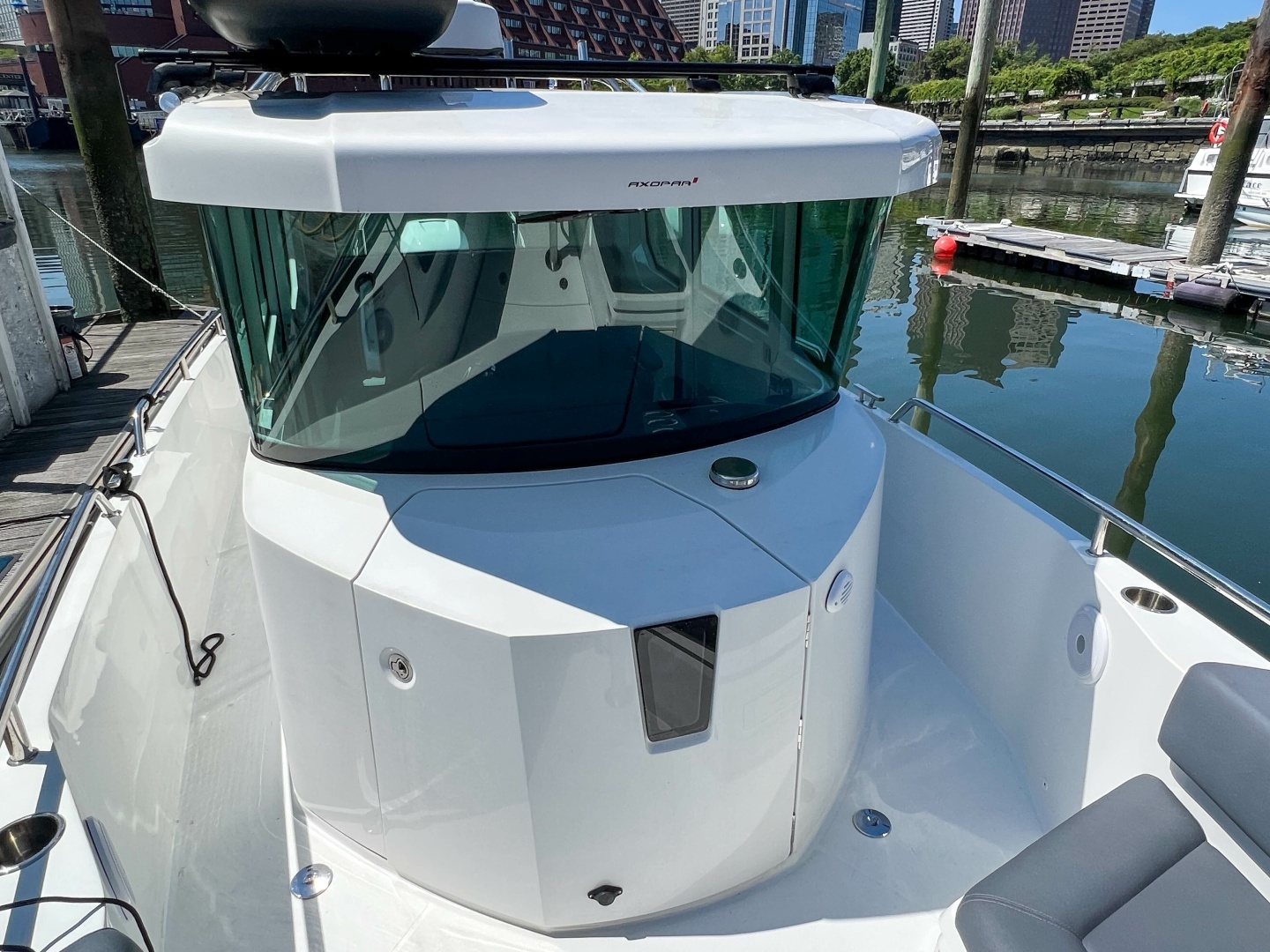 2020 Axopar 28 Cabin - Image 12