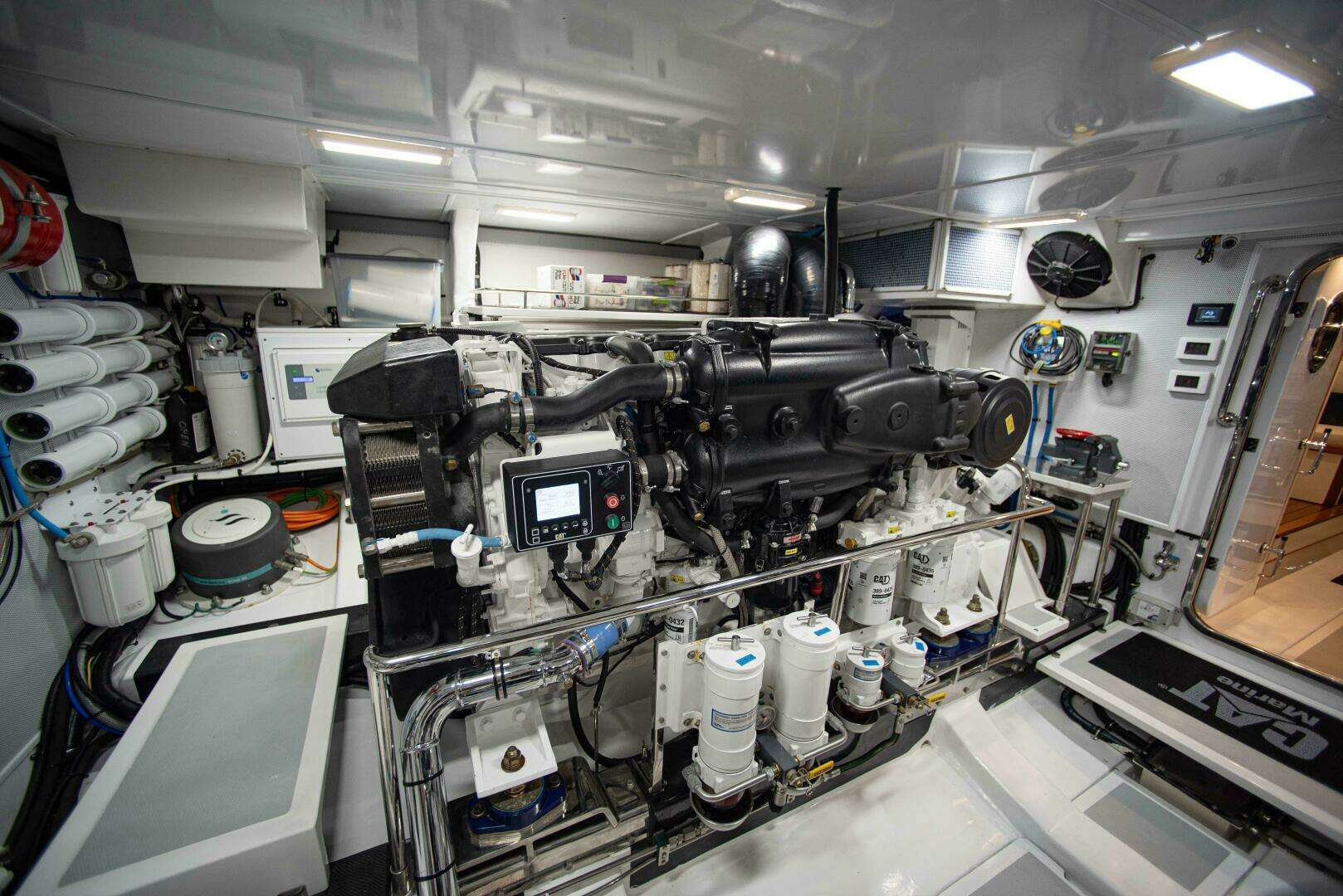 2023 Marlow Explorer 70E-CB - Image 35