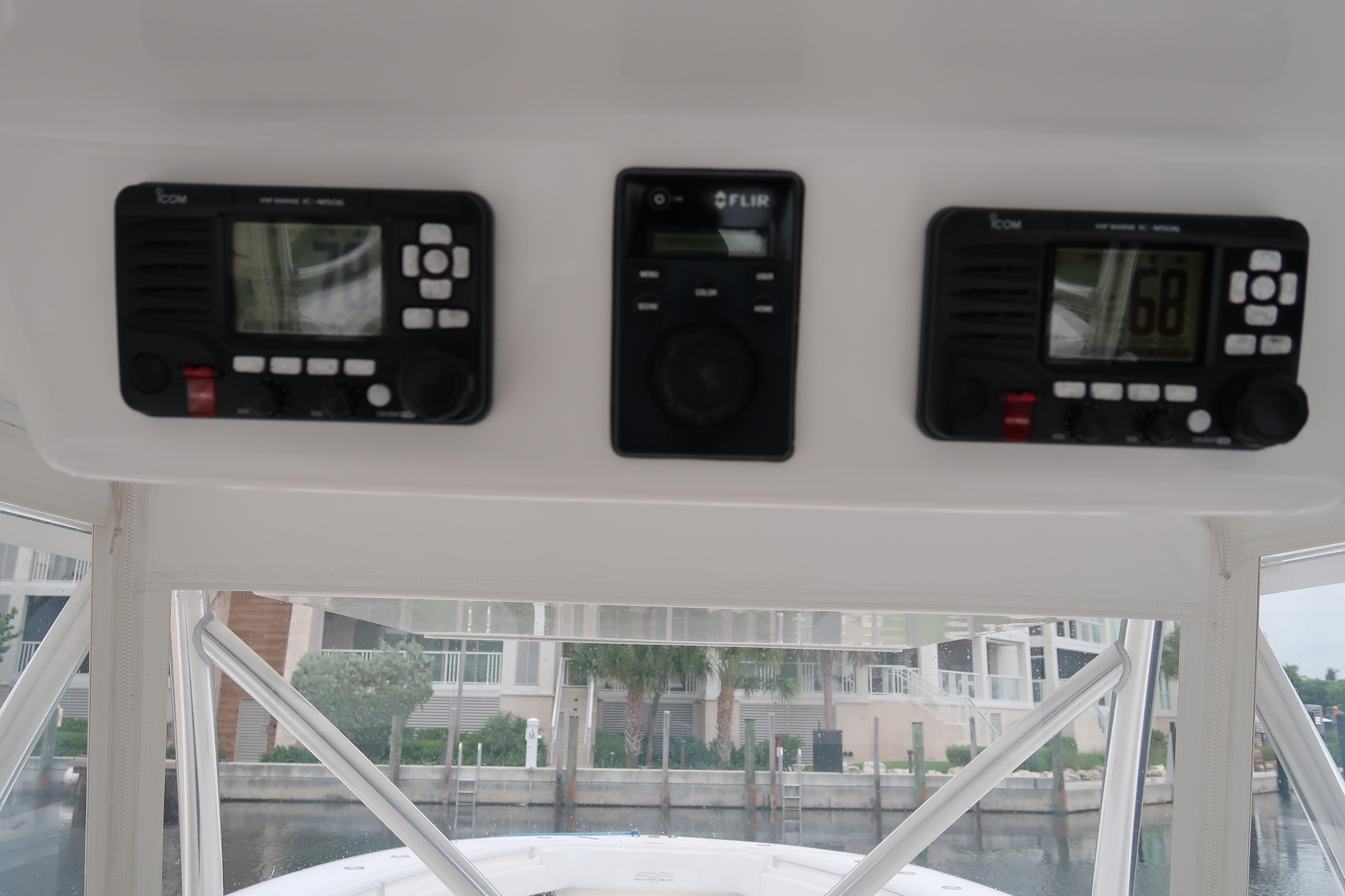 Control panel of a 2016 Invincible 42 Open Fisherman boat.