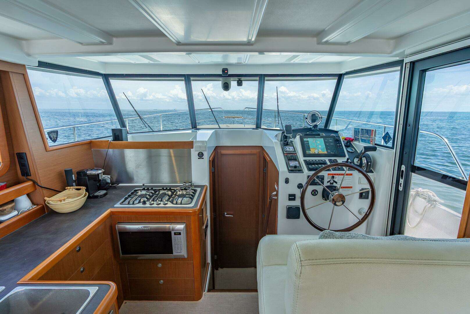 2015 Beneteau Swift Trawler 34 - Image 38