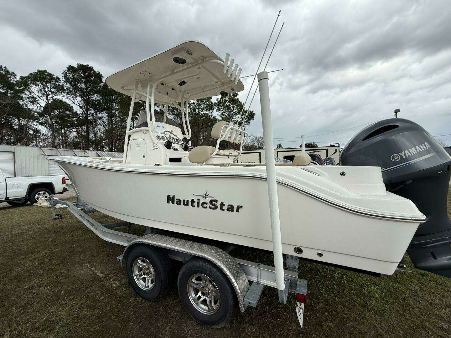 2022 NauticStar 2302 Legacy - Image 5