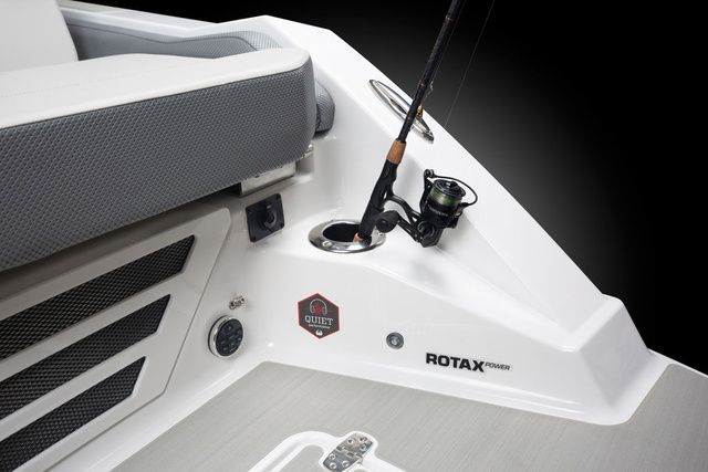 2027 Scarab Jet Boats 235 SE - 23
