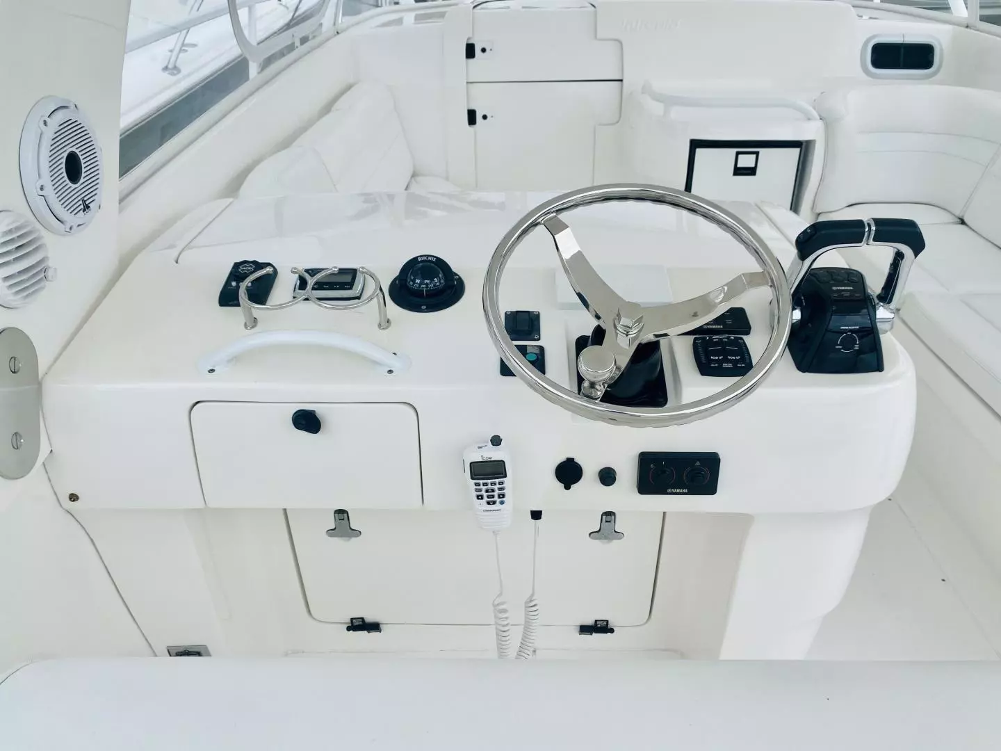 2008 Intrepid 390 Sport Yacht - Image 34