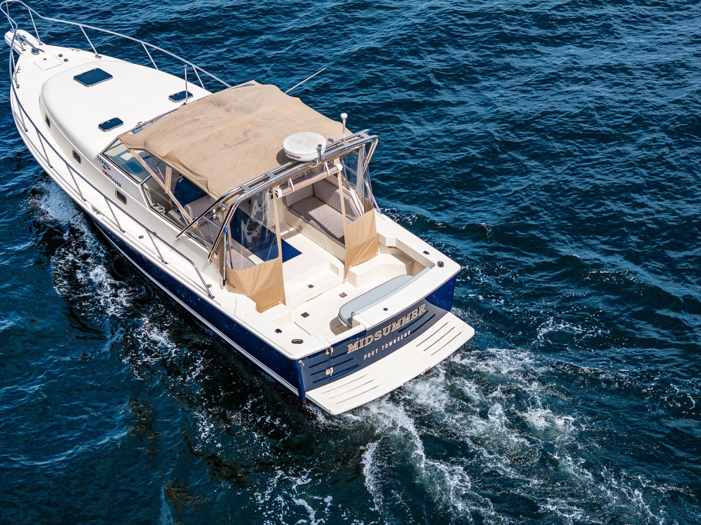 2004 Mainship Pilot 34 - Image 10