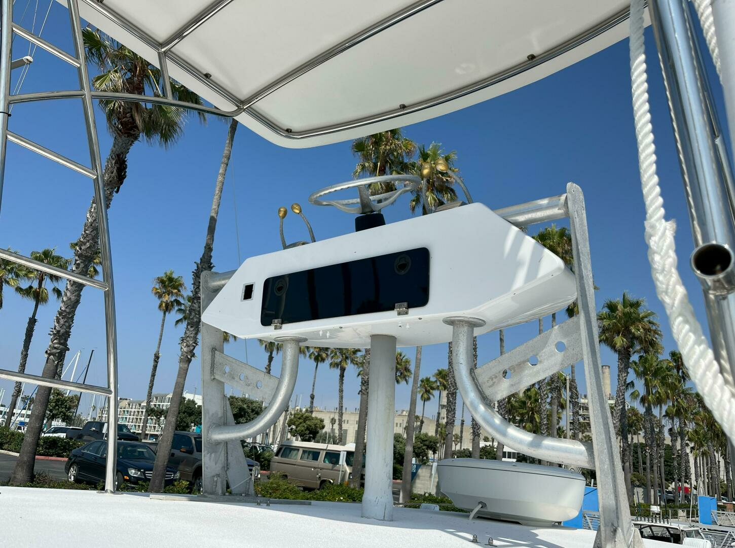 1997 Pursuit 300 Offshore - Image 4