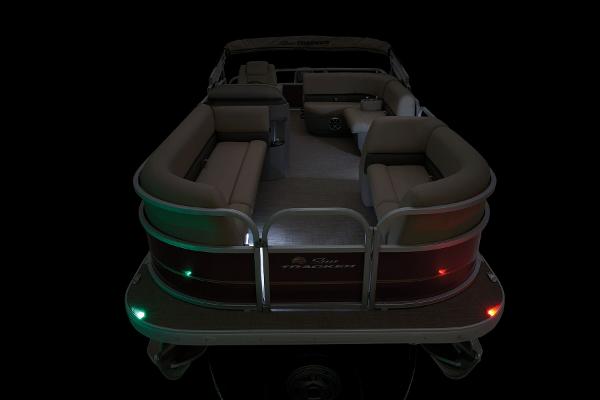 Manufacturer Provided Image: Sun Tracker Party Barge 18 DLX
