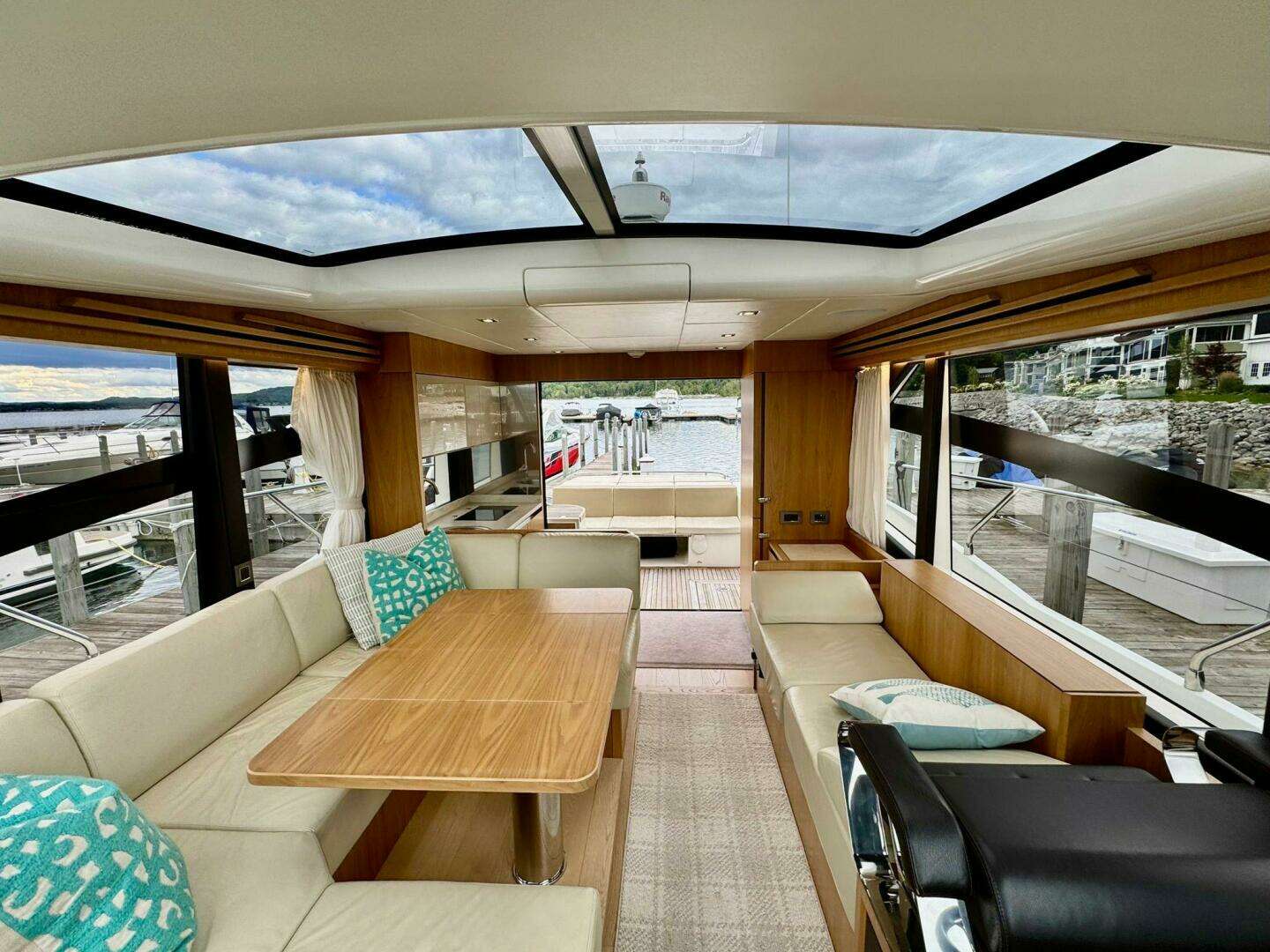 2016 Absolute 45 Sport Yacht - Image 85