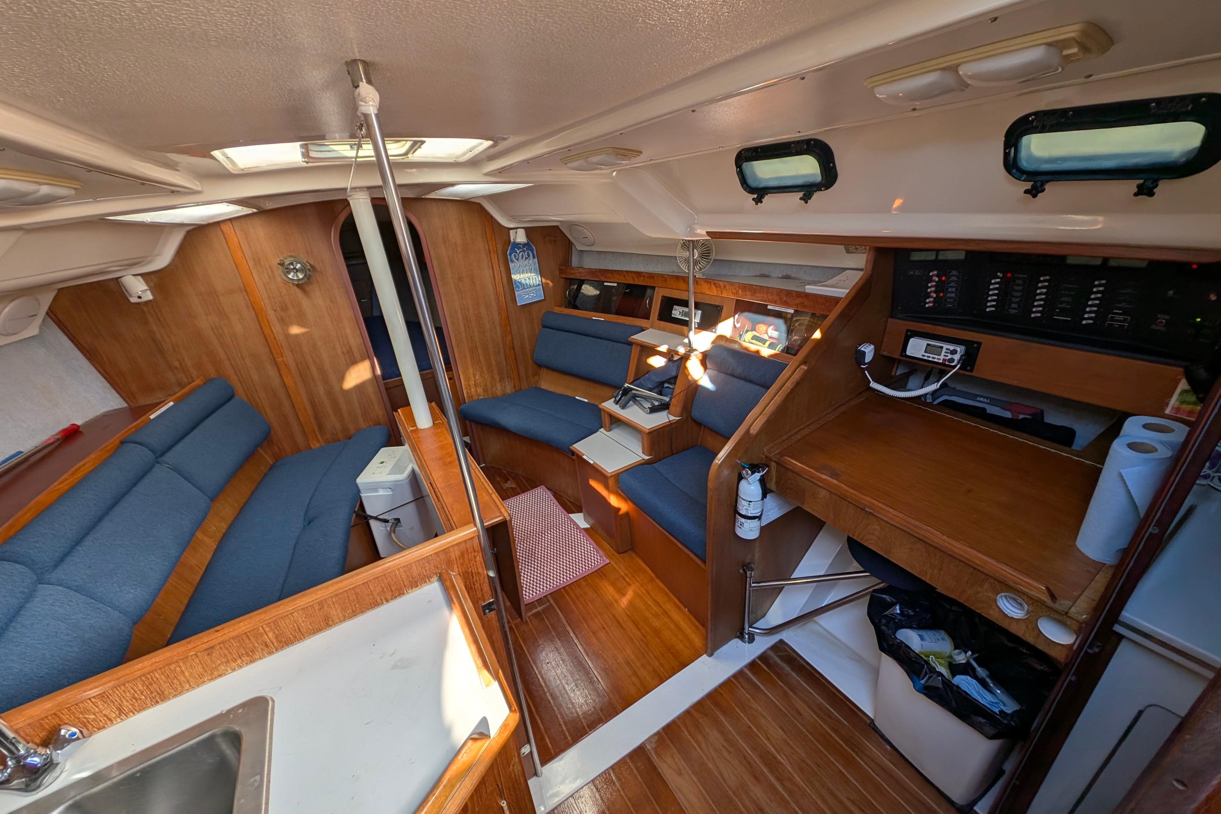 1988 Hunter Legend 37 - 5