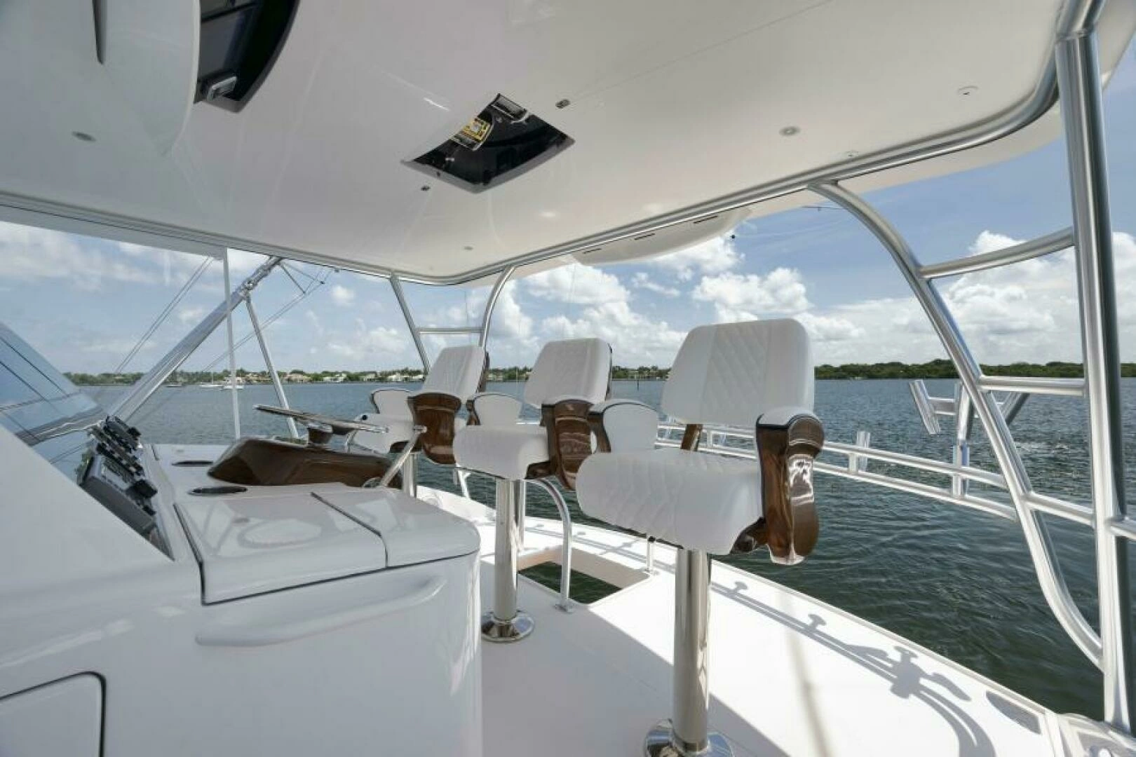 2024 Viking 68 Convertible - Image 53