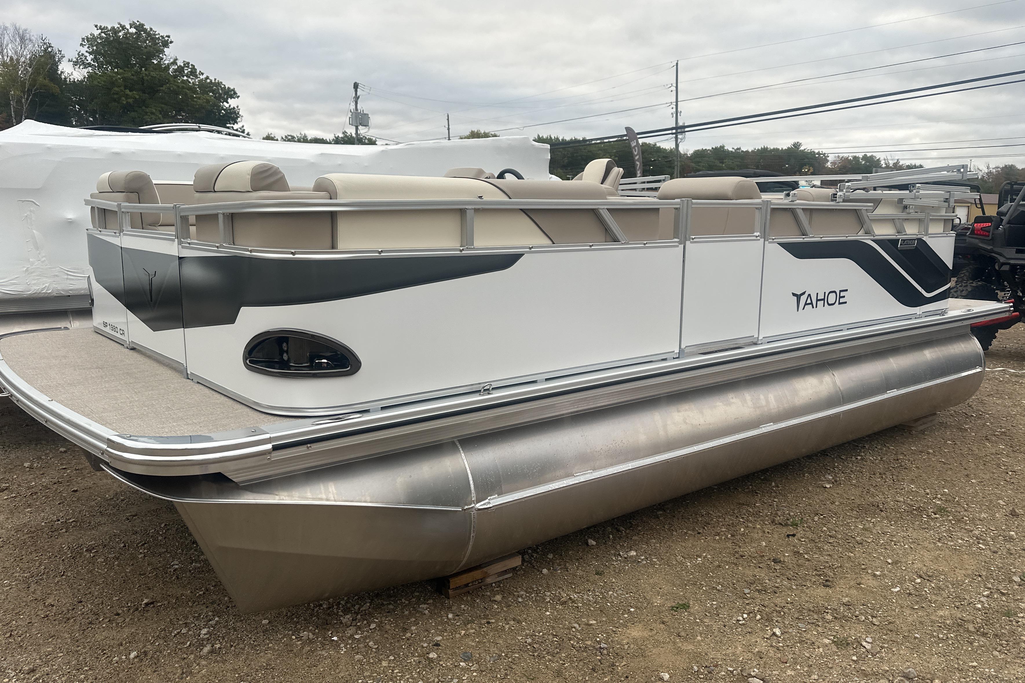 2026 Tahoe Pontoon Sport Cruise 18'