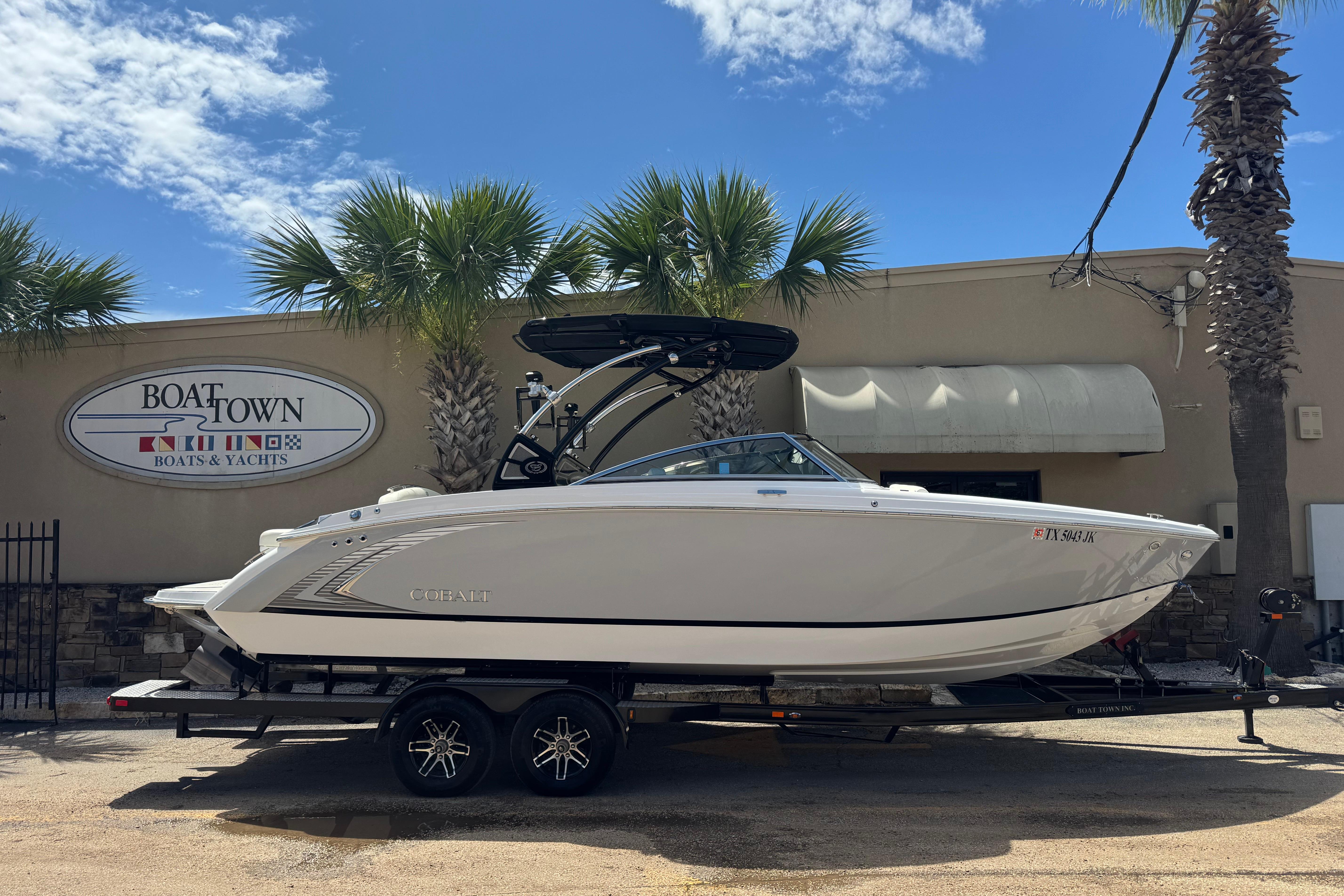 2021 Cobalt R7 Surf