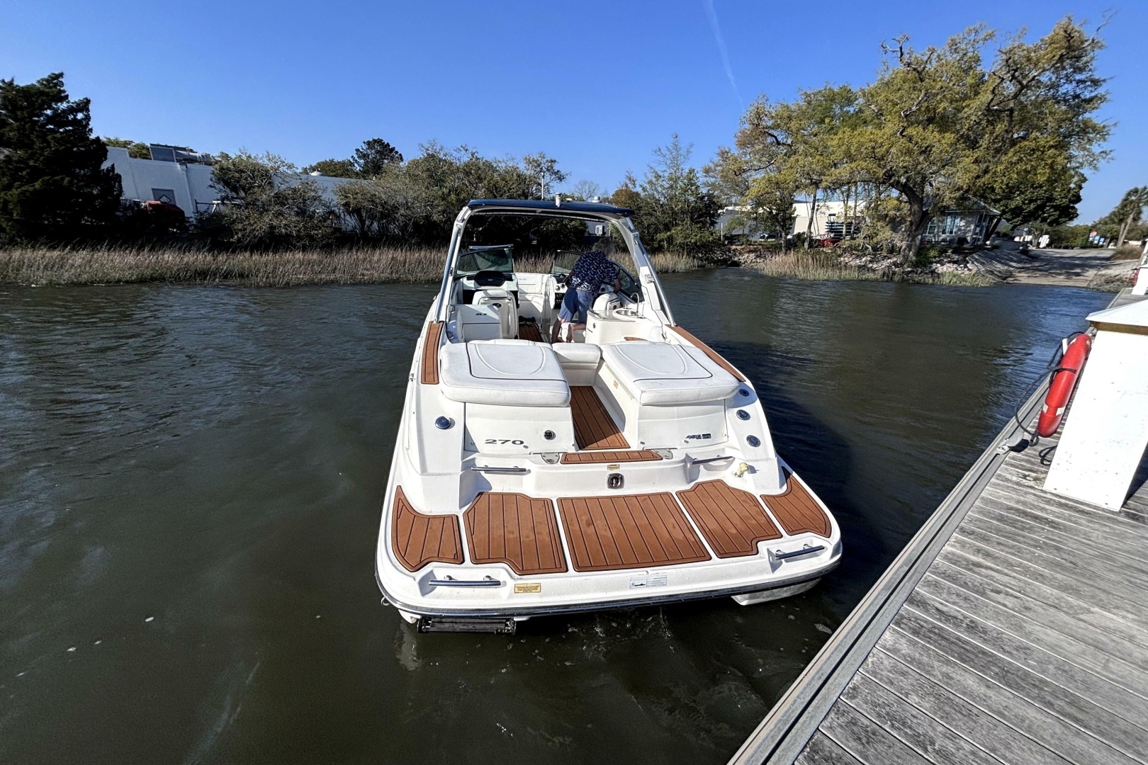 2008 Sea Ray 270 Sundeck - Image 5