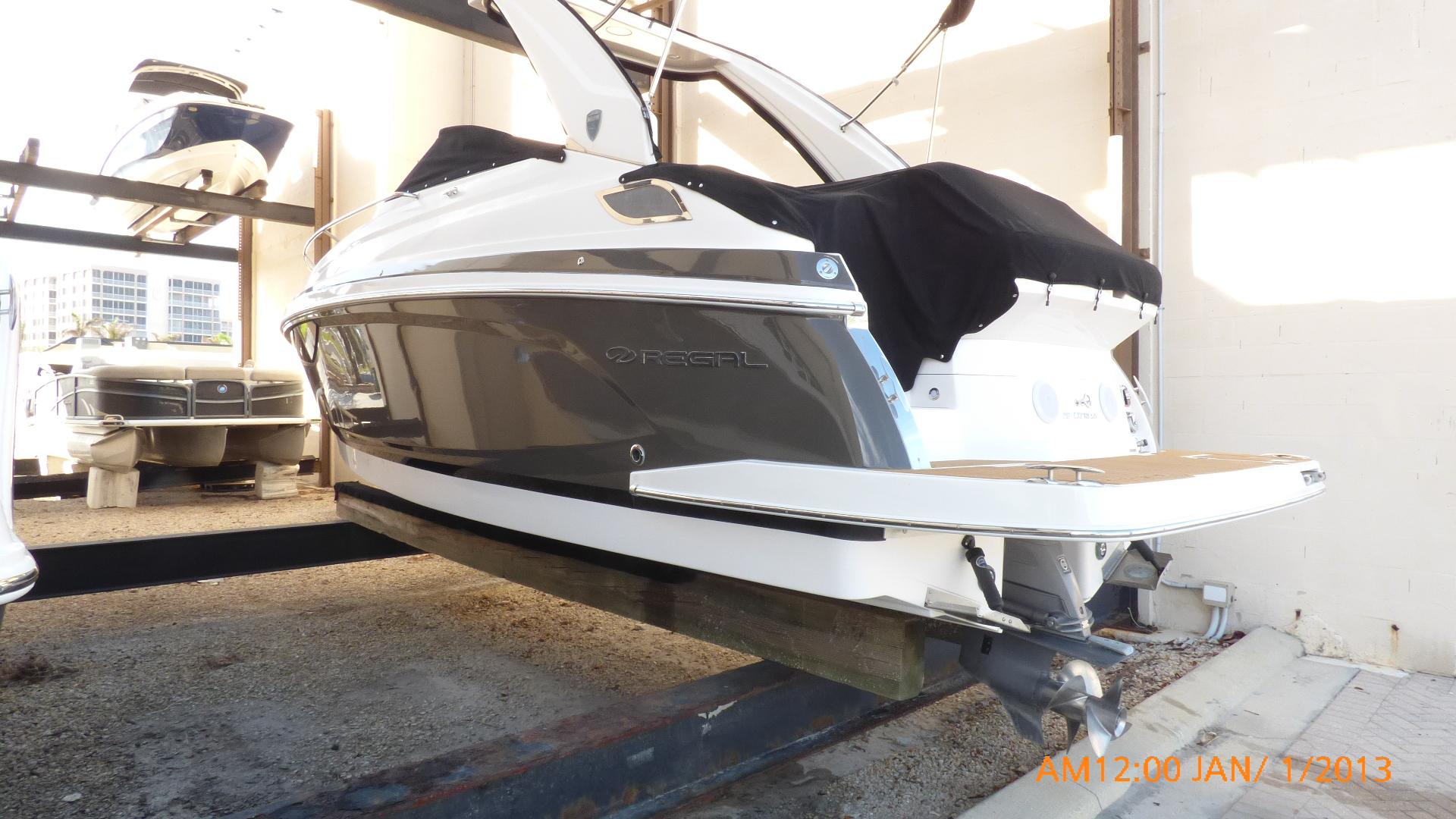 2018 Regal 28 Express