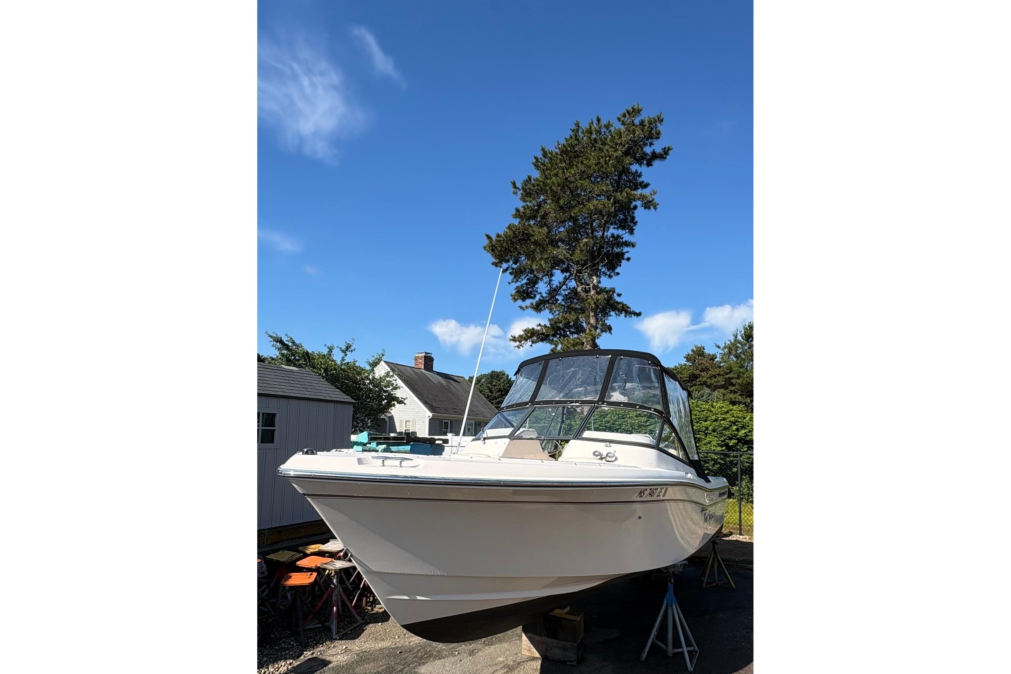 2015 Grady-White Freedom 225