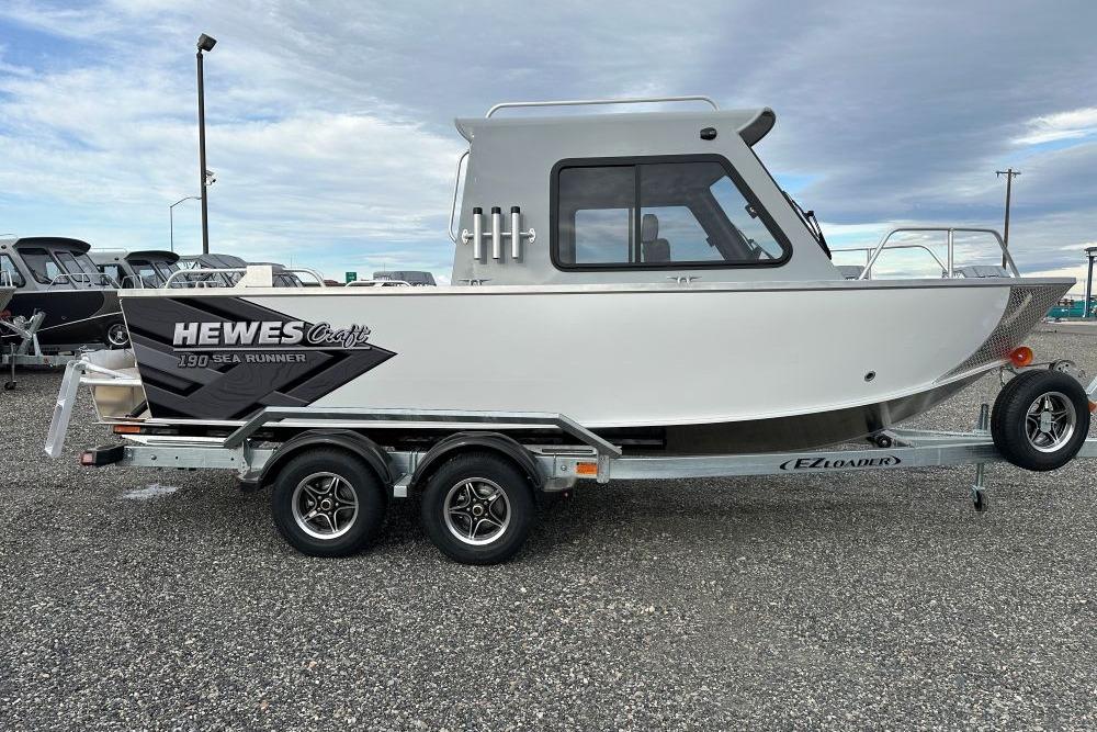 2026 Hewescraft 190 Sea Runner Hardtop