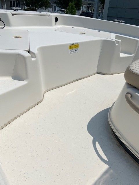 2016 Carolina Skiff 198 DLV - 8