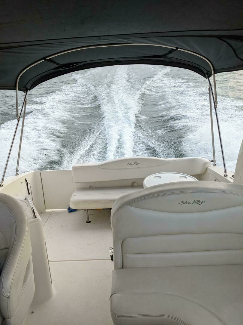 2005 Sea Ray 280 Sundancer - Image 5