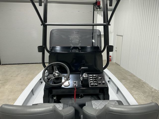 2026 Freedom Boats 24’ Defender - 21