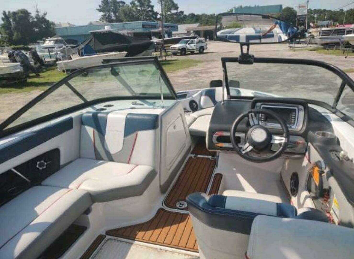 2013 Nautique — - Image 8