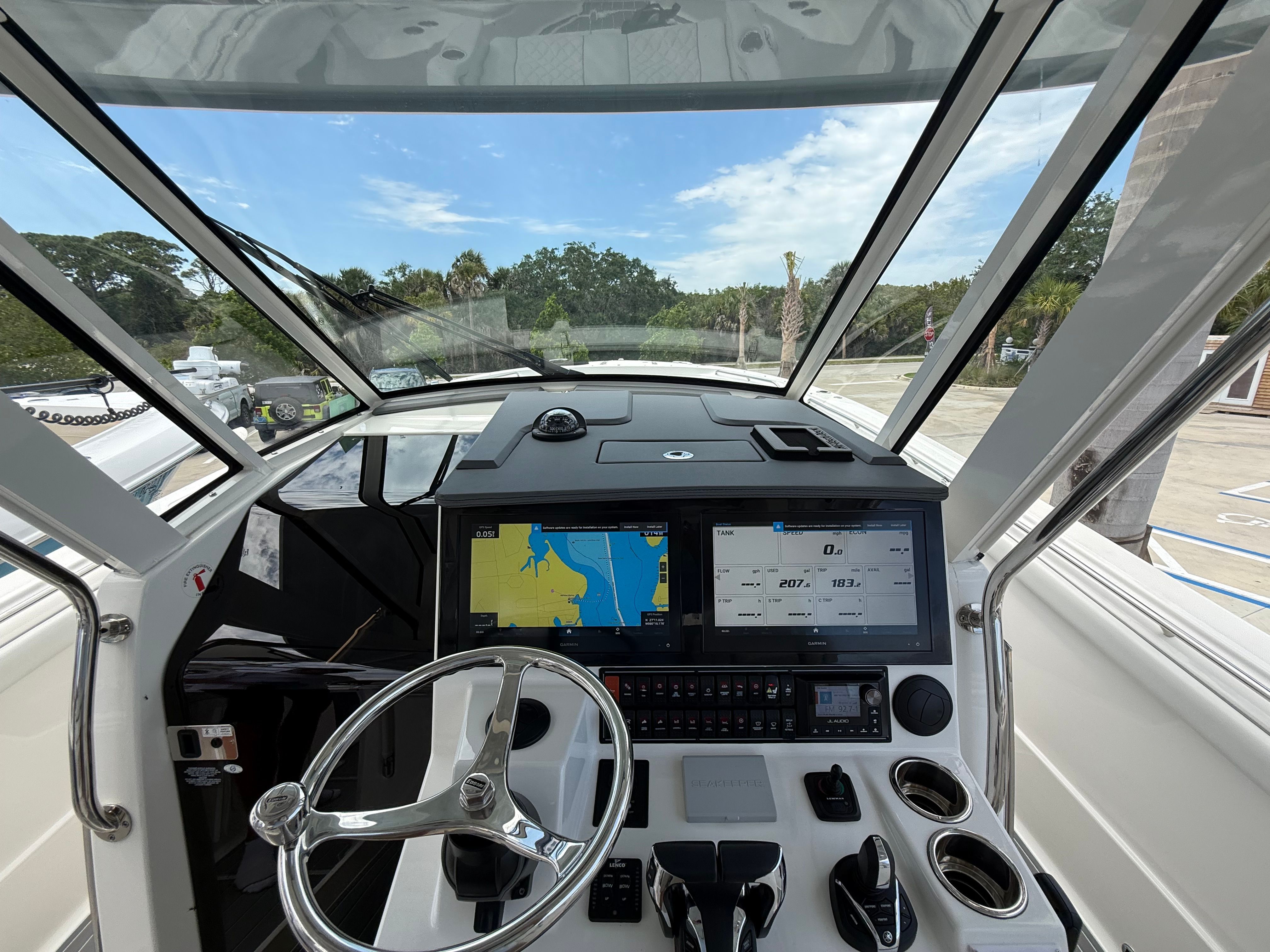 2024 PURSUIT 378 S - Image 33
