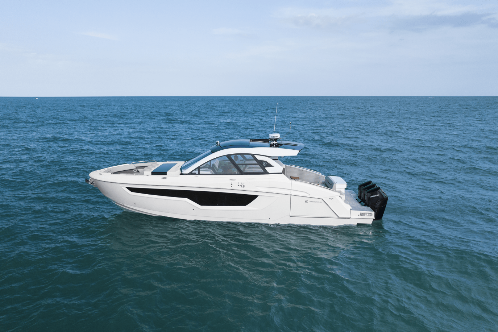 2026 Cruisers Yachts 50GLS OB - Image 14