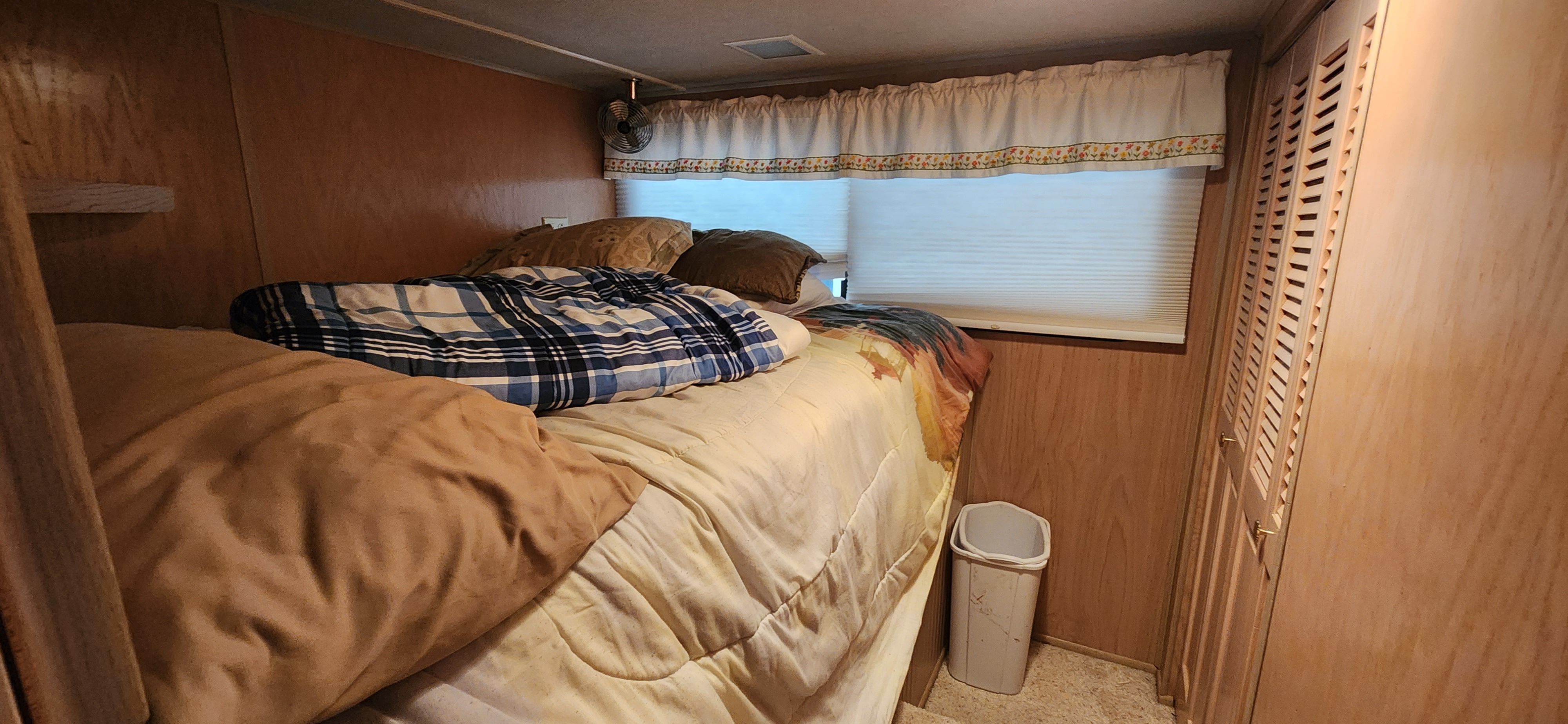 1996 Sumerset Houseboat - 29