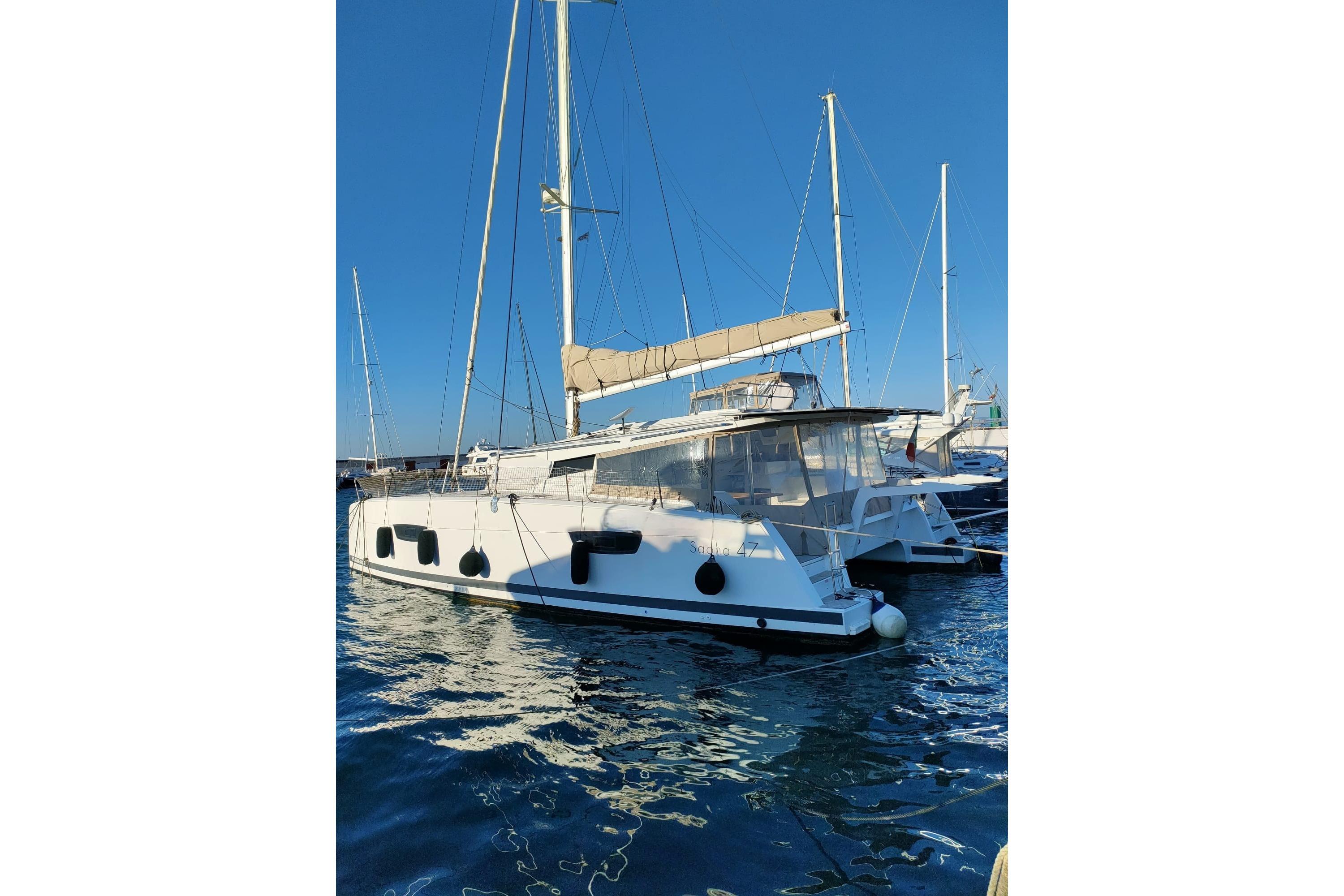 2021 Fountaine Pajot Saona 47