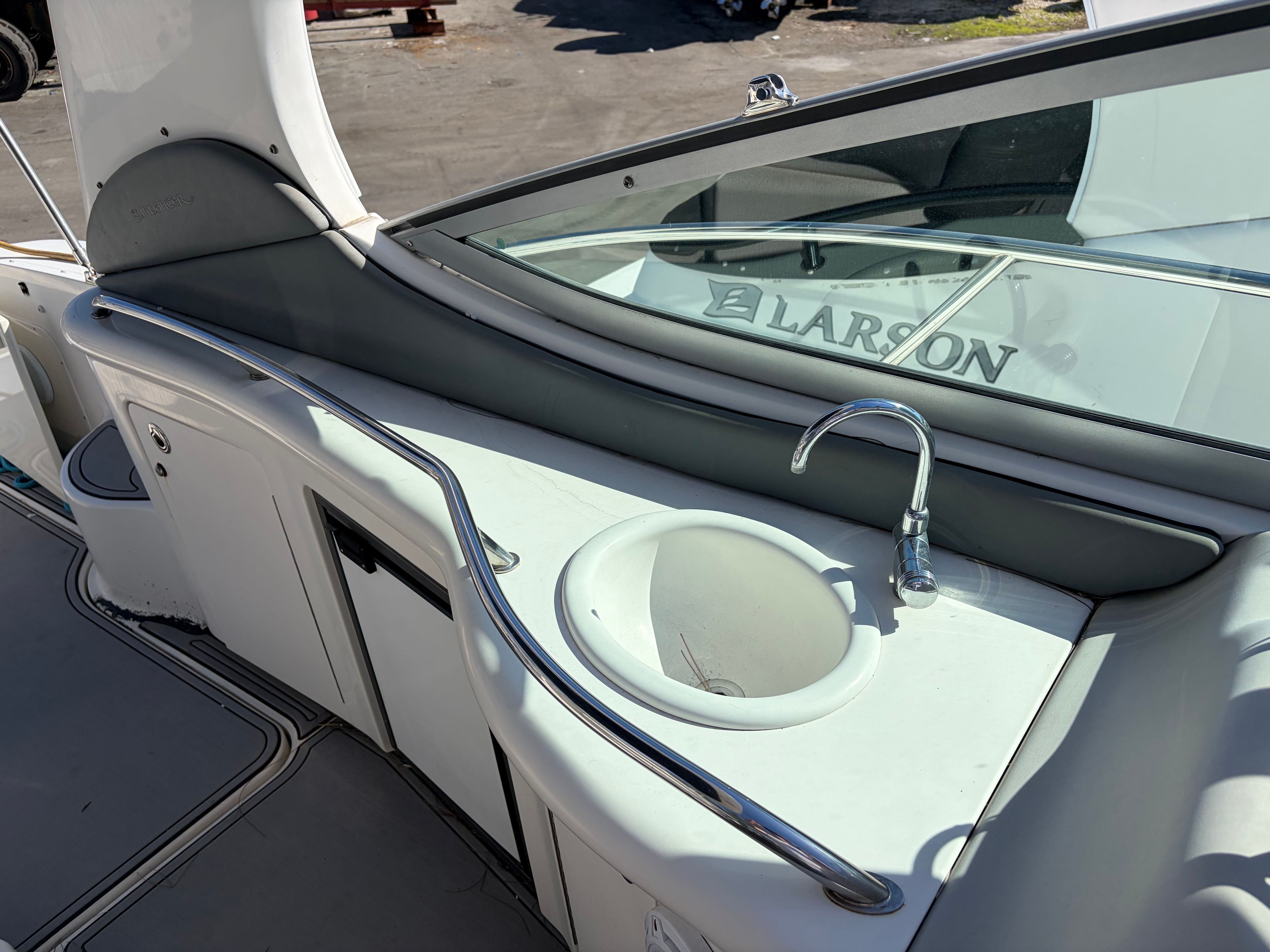 2006 Sea Ray 300 Sundancer - 5