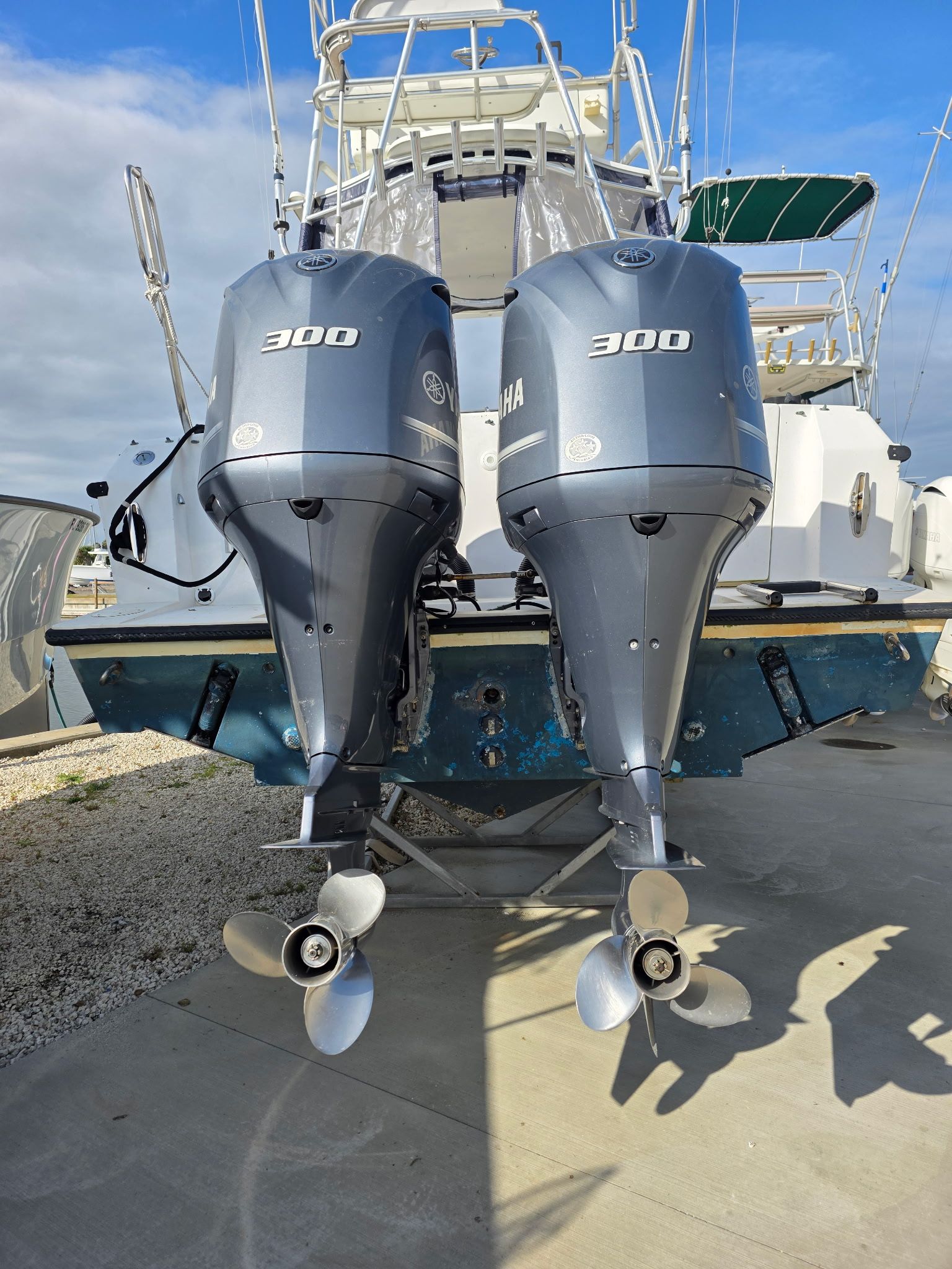 2005 Contender 35SC Express - 4