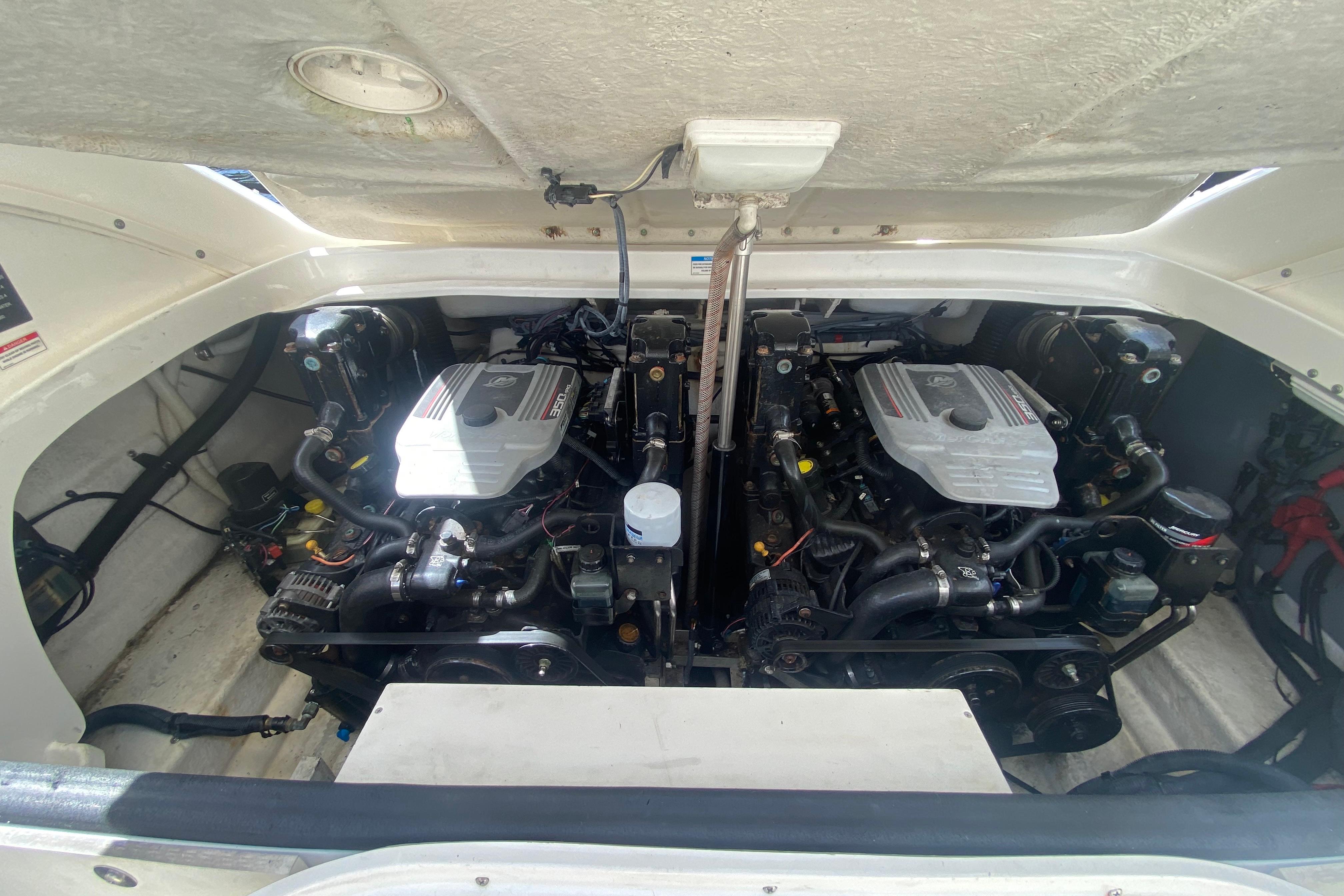 Engine compartment