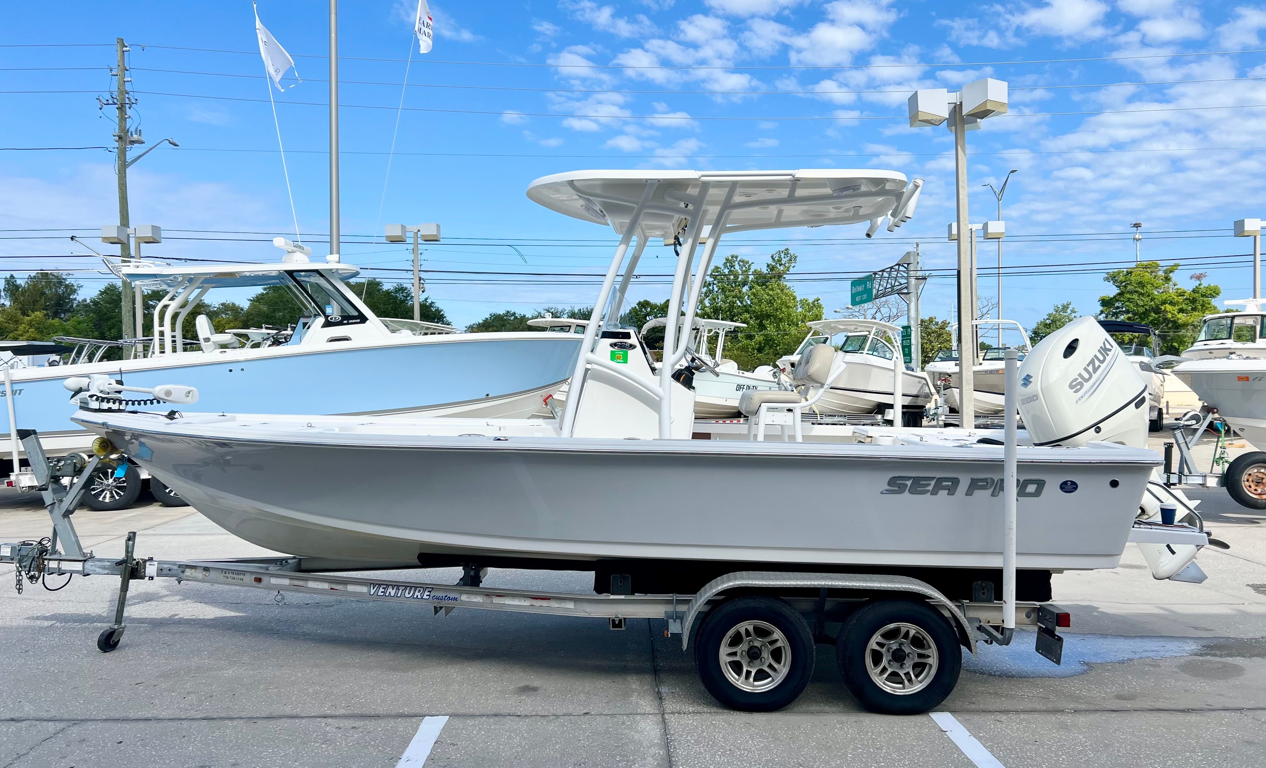 2021 Sea Pro 228 Bay