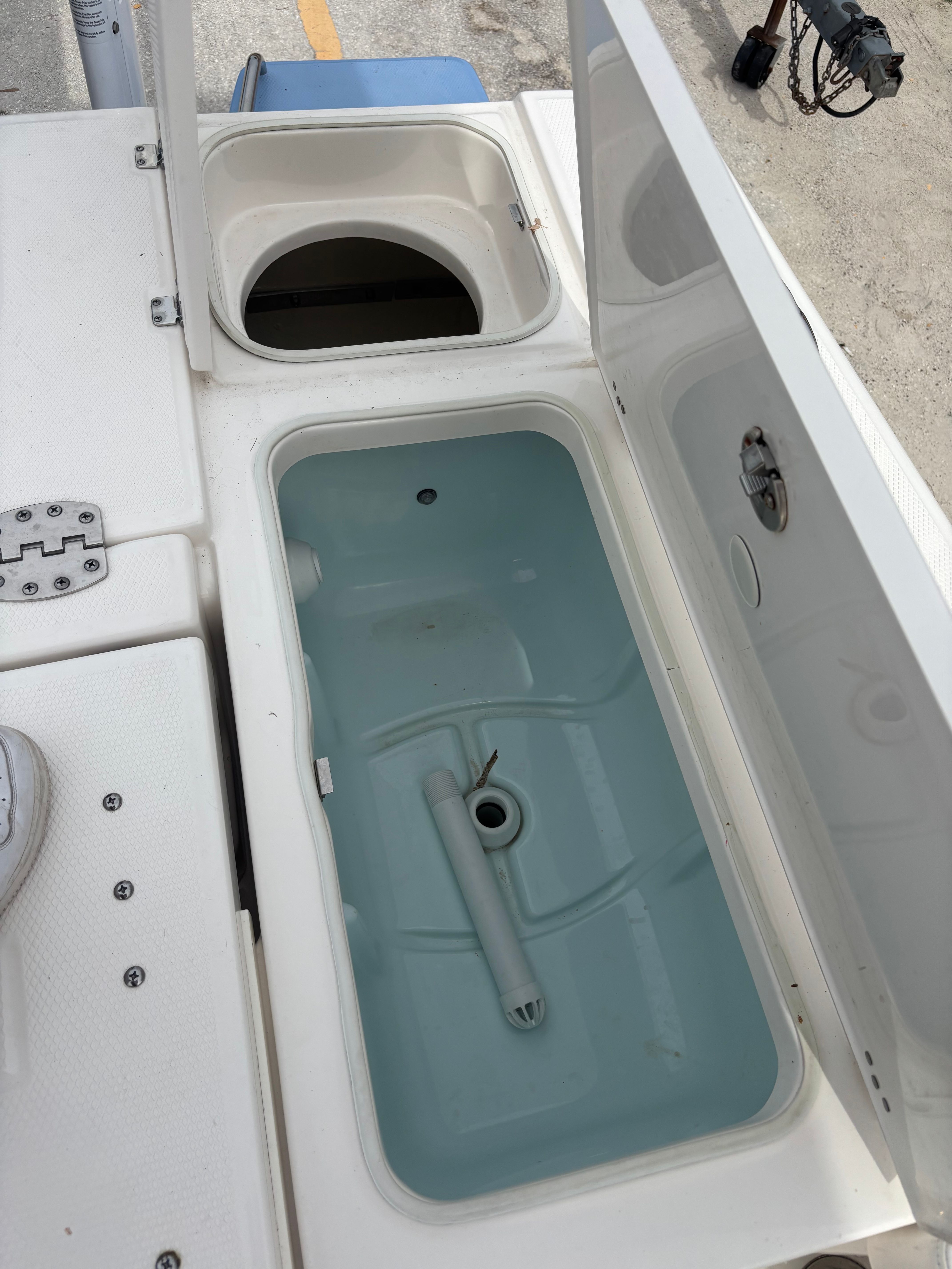 2024 Robalo CAYMAN - 47