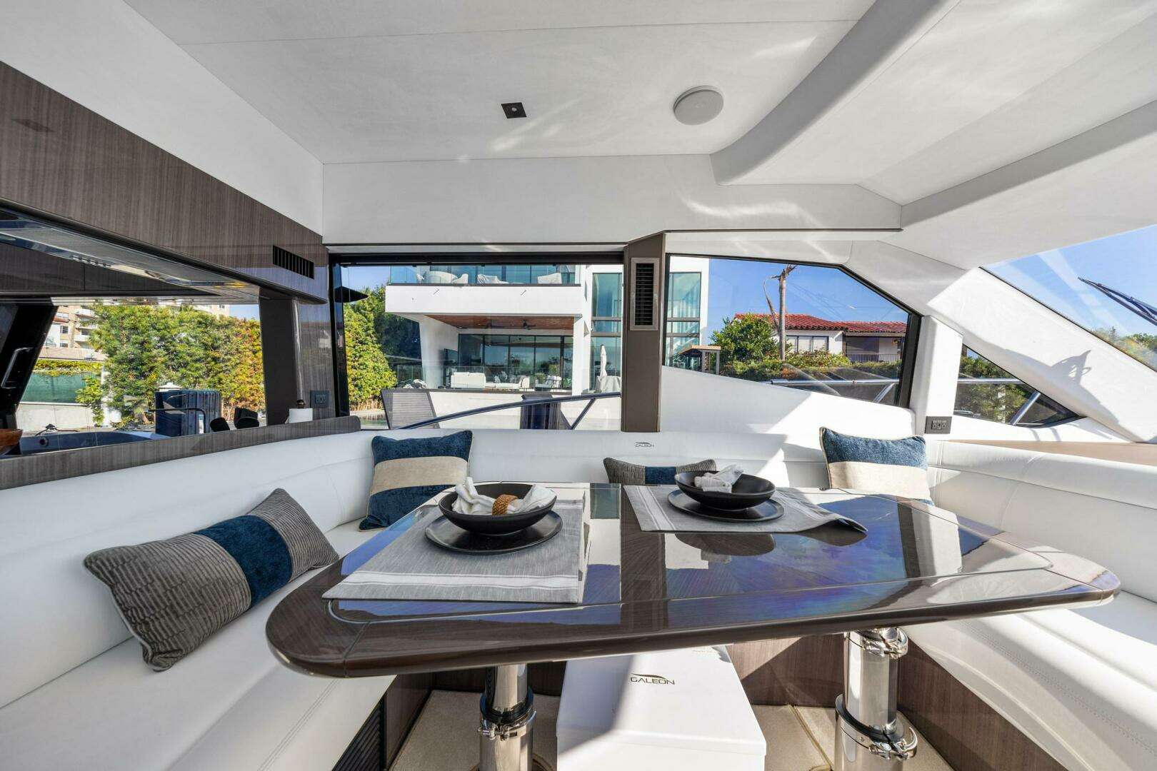 2025 Galeon 50 FLY - Image 16
