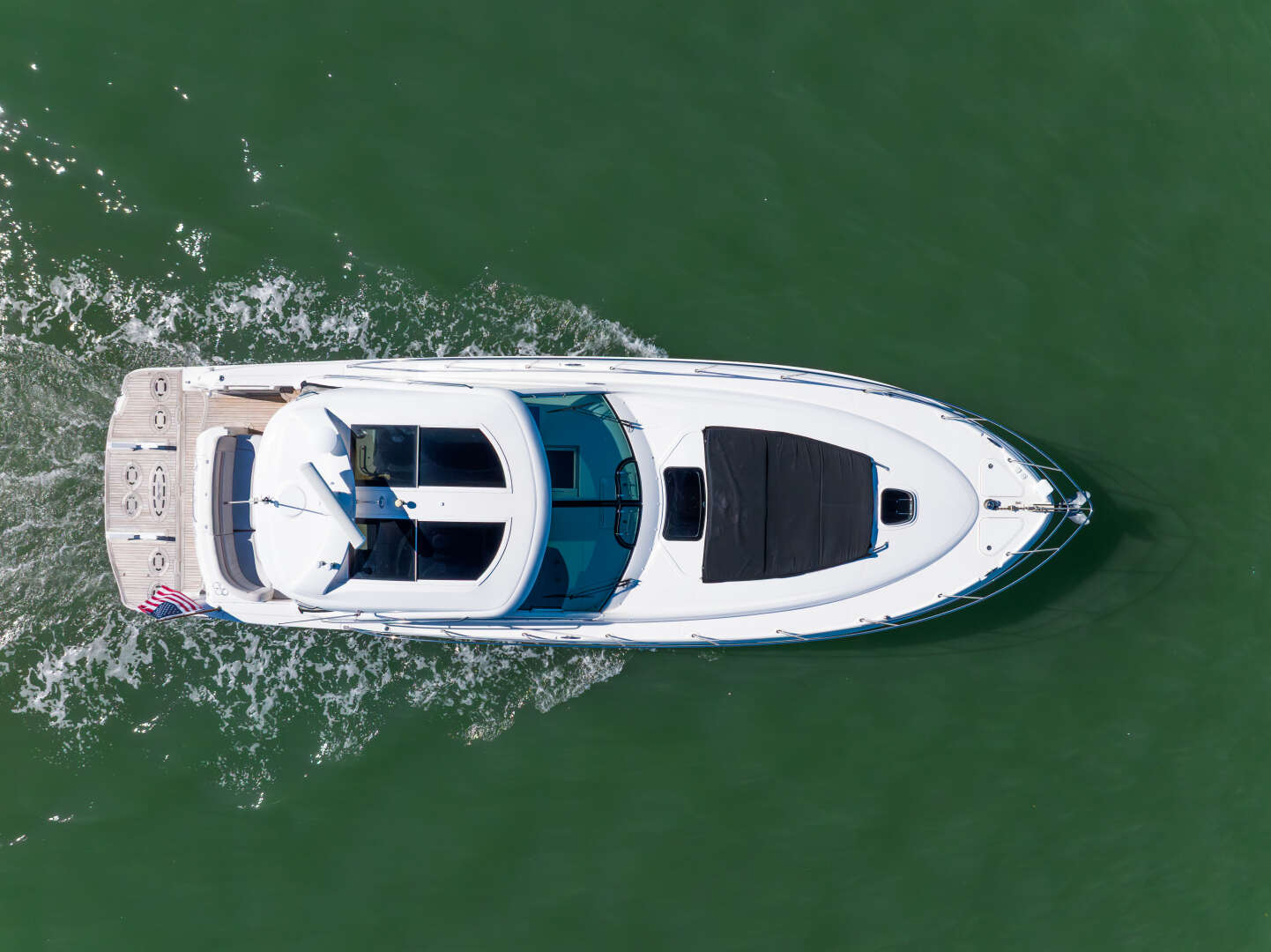2010 Sea Ray 50 SUNDANCER - Image 36