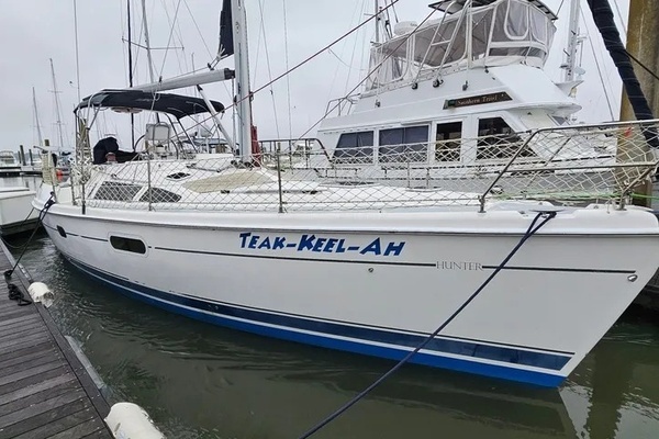 2002 Hunter 420