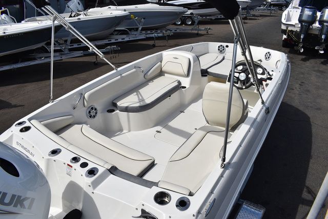 2024 Stingray 182 SC - 10