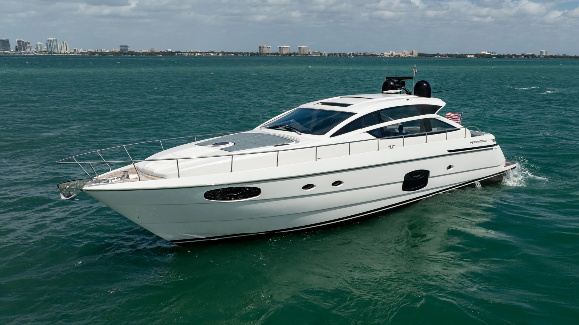 2020 Pershing 62 - Image 2