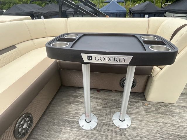2024 Godfrey Marine Sweetwater 2286 C Sport Tube 27 In. Package - 21