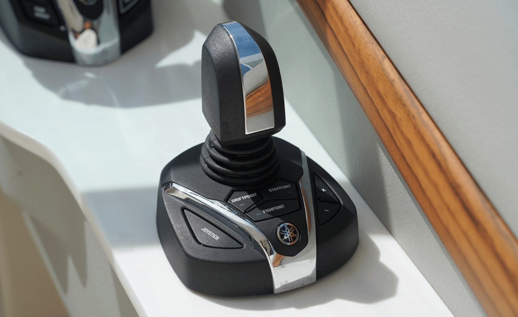 2024 Regal LX9 - Image 24