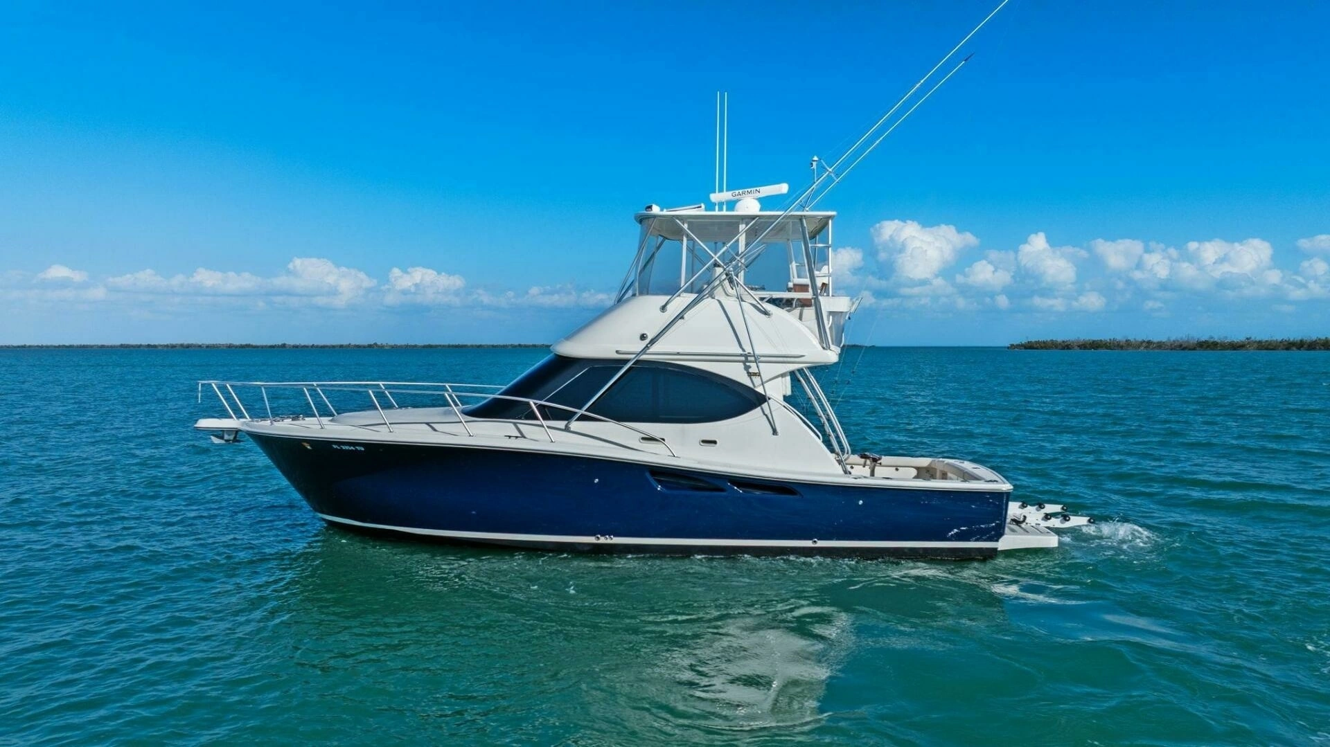 2013 Tiara Yachts 3900 Convertible - Image 54