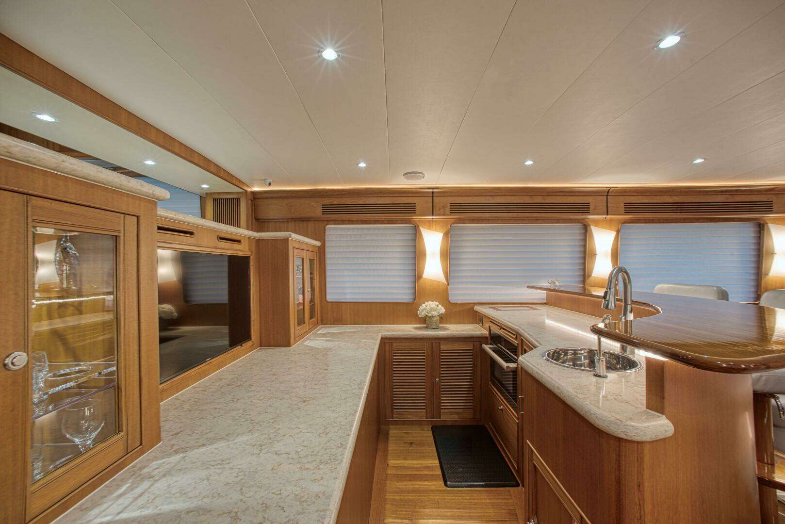 2018 Marlow Explorer 75E-CB - Image 15