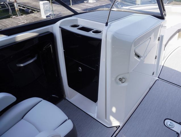 2025 Yamaha Boats AR250 - 17