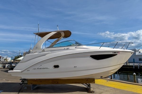 2020 Regal 26 Express