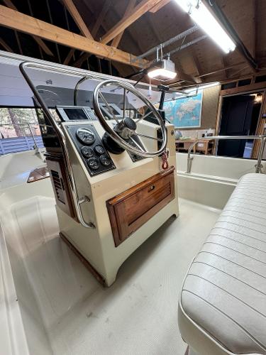 1986 Boston Whaler Montauk - 15