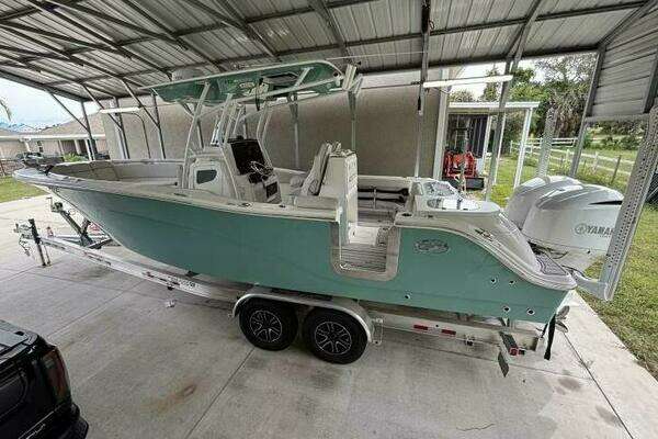 2021 Sea Fox 288 COMMANDER