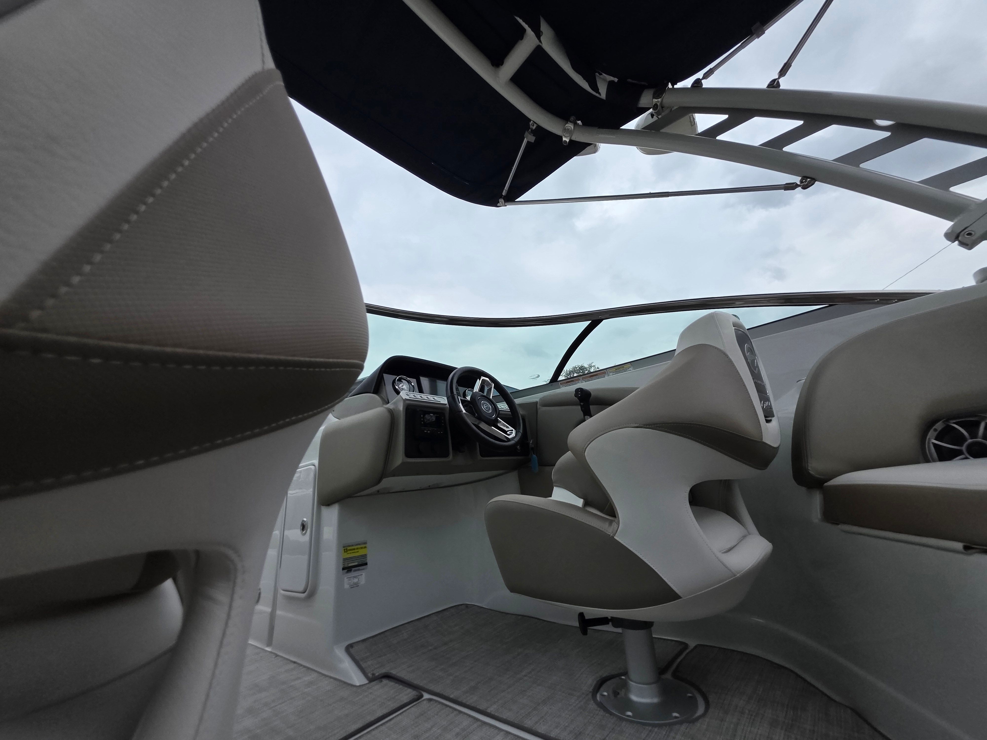2022 Crownline Eclipse E255 - 20